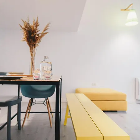 Sun&moon Ohridlake شقة فندقية 3*