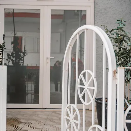 Sun&moon Ohridlake 3* بورغراديك